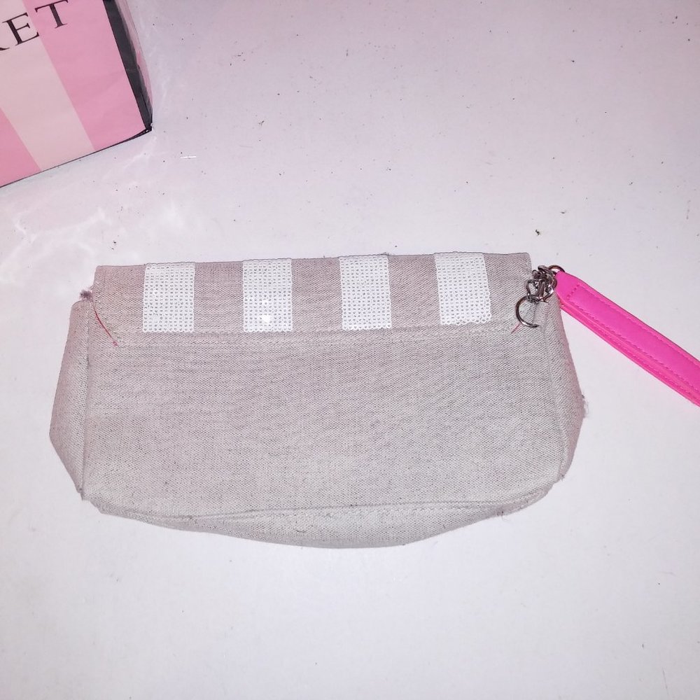 Victoria‎ Secret Wristlet - Picture 8 of 8